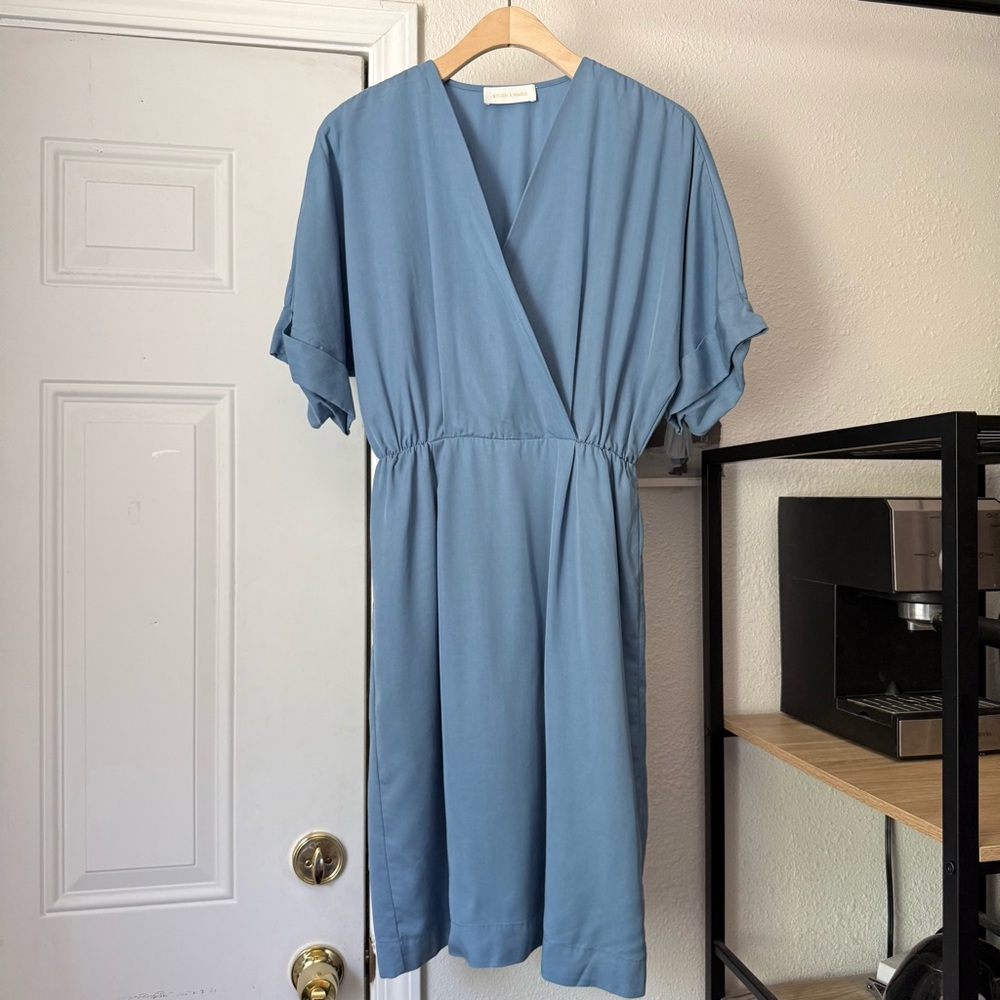STORM‎ & MARIE dusty blue batwing dolman short sleeve surplice mini midi dress